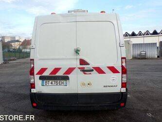 2011-renault-master-1428608-45809155