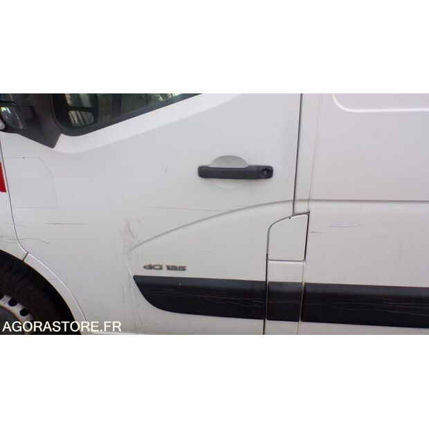 2011 رينو Master-45809160