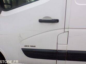 2011-renault-master-1428608-45809160