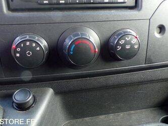 2011-renault-master-1428608-45809162