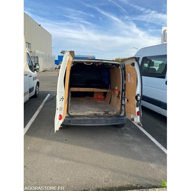 2012 Renault Kangoo-45809169