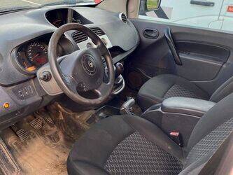 2012-renault-kangoo-1428609-45809170