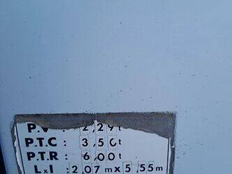 2013-renault-master-1428610-45809185