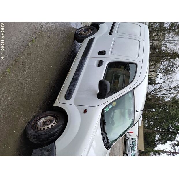 2001 رينو Kangoo-45809202