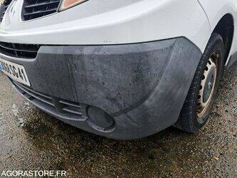 2006-renault-trafic-1428563-45809272