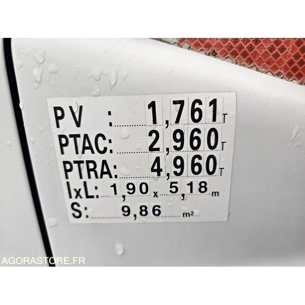 2006 رينو Trafic-45809276