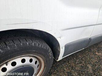 2006-renault-trafic-1428563-45809282