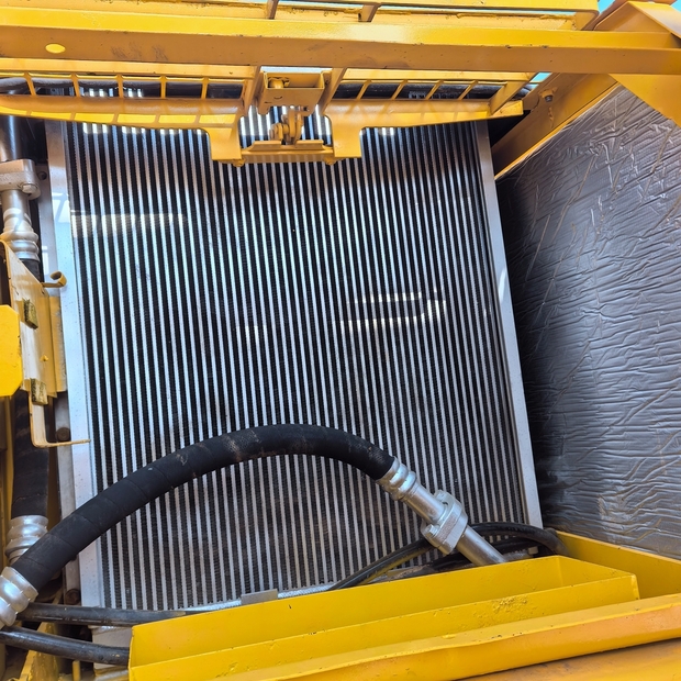 2022 كوماتسو PC220-6-45809586