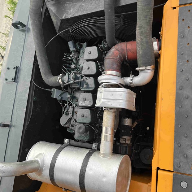 2023 Hyundai R220LC-9S-45809597