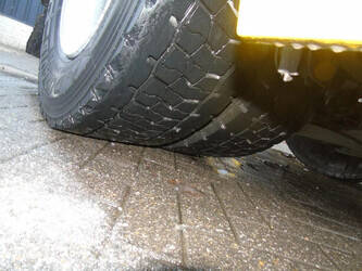 2013-volvo-fh-1428639-45809631