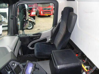 2014-mercedes-benz-antos-45809678