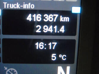 2014-mercedes-benz-antos-45809680