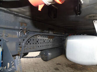 2014-mercedes-benz-antos-45809684