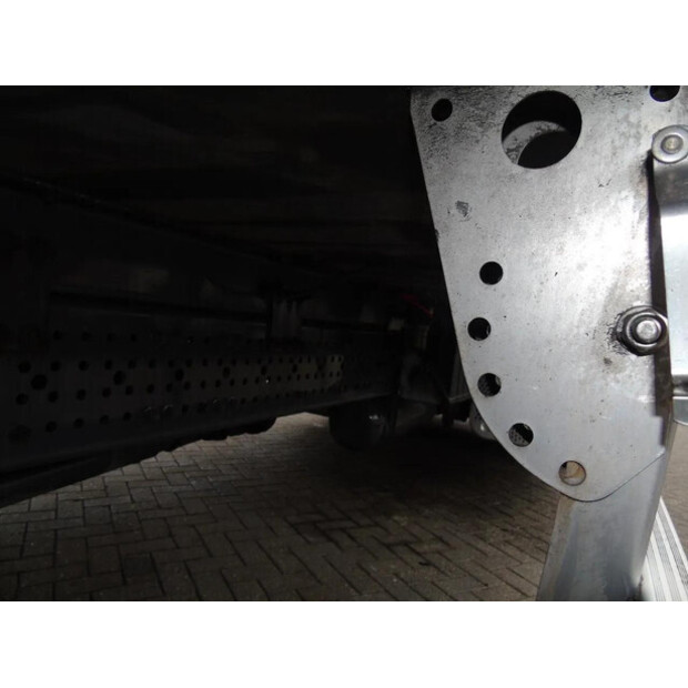 2014 Mercedes-Benz Antos-45809693