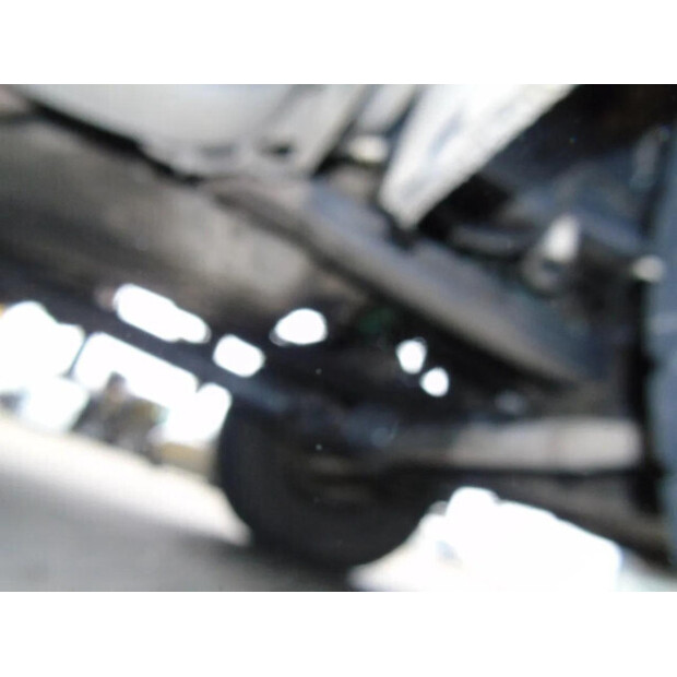 2017 فولفو FMX-45809734