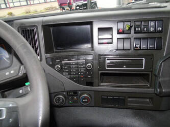 2017-volvo-fmx-1428642-45809742