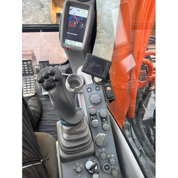 2013 Hitachi ZX350LC-5B-45809767