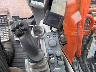 2013-hitachi-zx350lc-5b-1428643-45809767