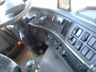 2003-volvo-fh-1428645-45809826