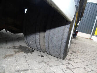 2012-iveco-eurocargo-1428649-45809933