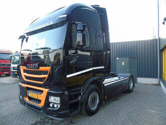 2017-iveco-stralis-1428654-45810138