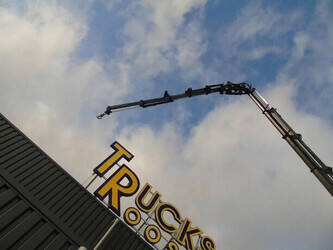 2006-man-tga-1428655-45810179