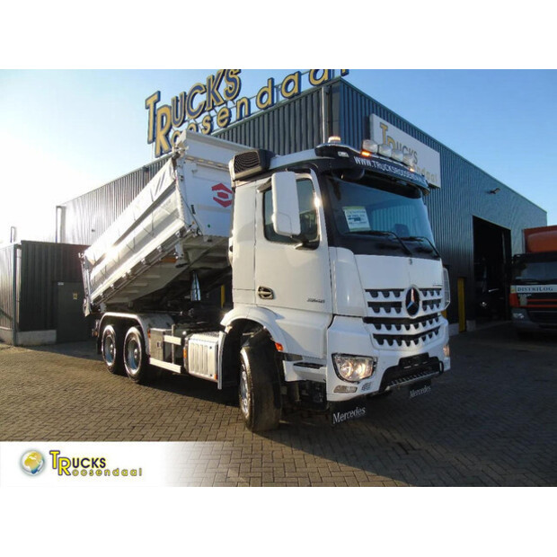 2022 Mercedes-Benz Arocs-45810215