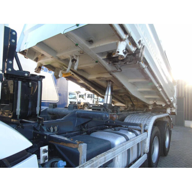 2022 Mercedes-Benz Arocs-45810219