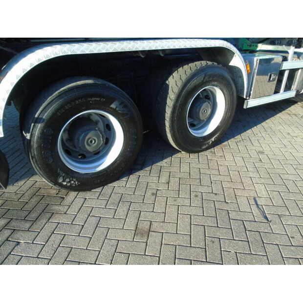 2022 Mercedes-Benz Arocs-45810240