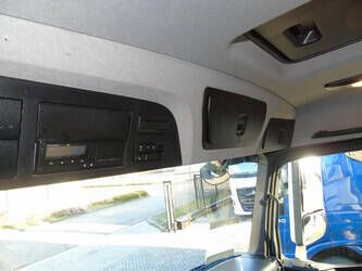 2022-mercedes-benz-arocs-1428656-45810257