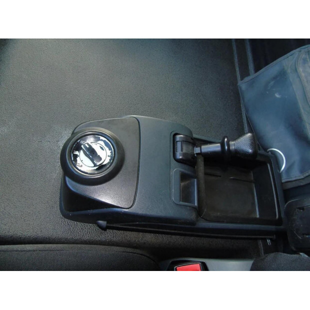 2011 MAN TGM-45810283