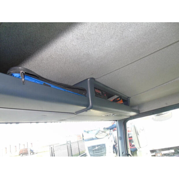 2011 MAN TGM-45810288