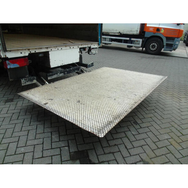 2014 MAN TGL-45810325