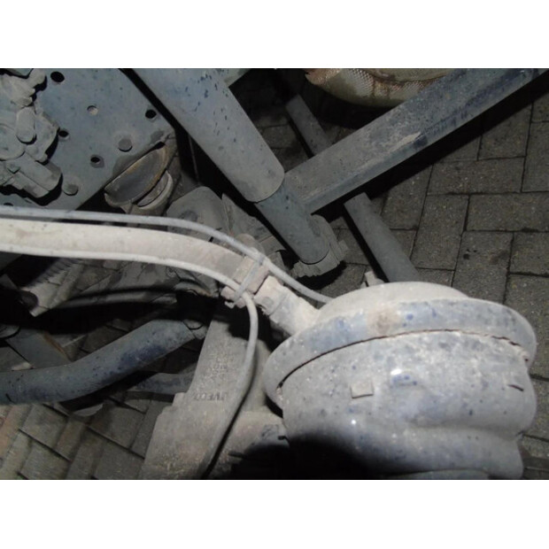 2018 Iveco STRALIS-45810359