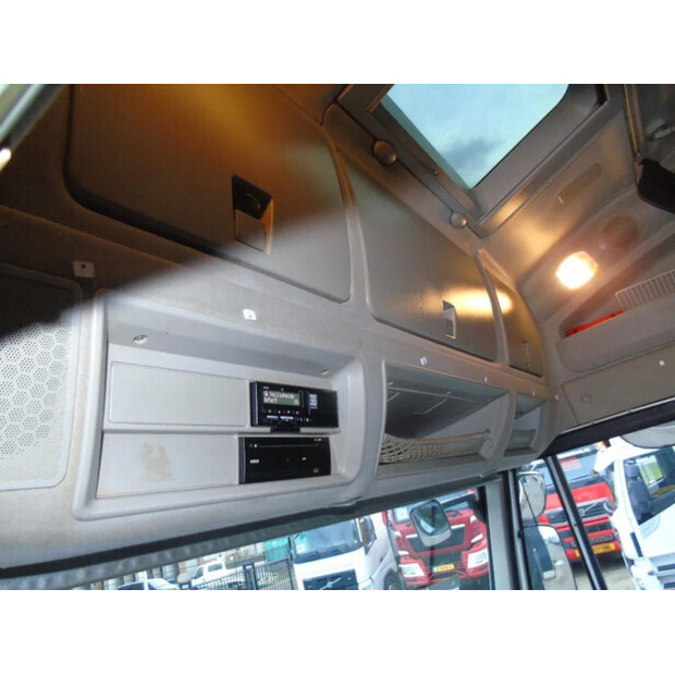 2018 Iveco STRALIS-45810369