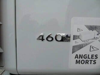 2014-renault-kerax-45810381