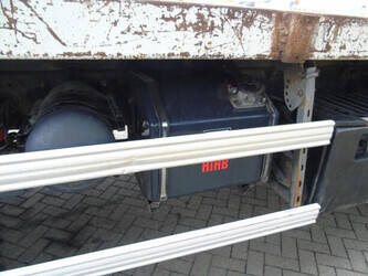 2014-renault-kerax-45810398