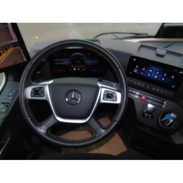 2024 Mercedes-Benz ACTROS-45810425