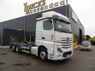 2024-mercedes-benz-actros-45810429