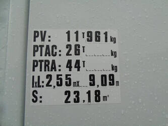 2024-mercedes-benz-actros-45810439