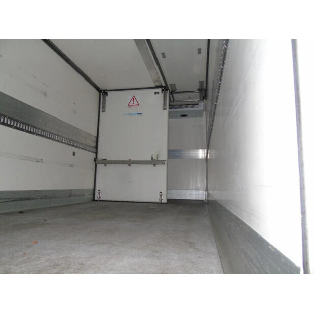 2014 Mercedes-Benz Antos-45810605