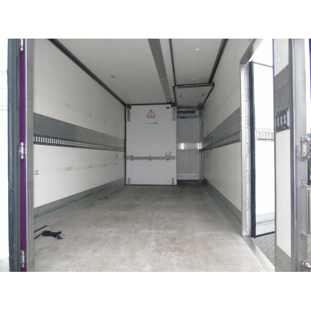 2014 Mercedes-Benz Antos-45810607