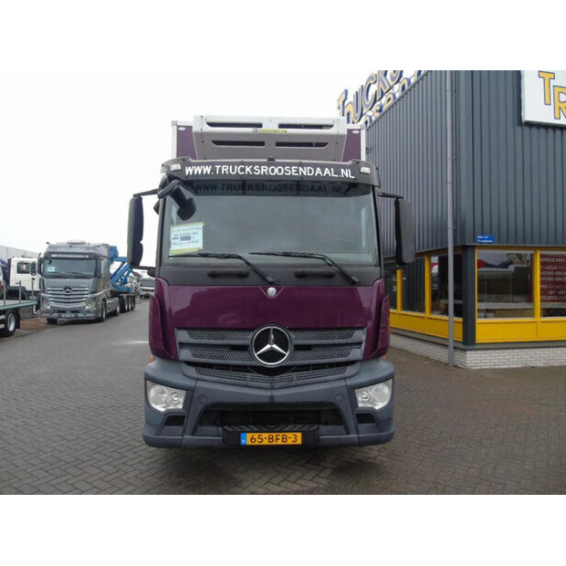 2014 Mercedes-Benz Antos-45810608