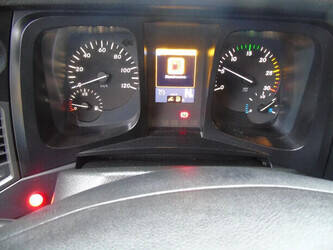 2014-mercedes-benz-antos-1428665-45810616