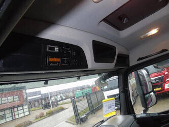 2014-mercedes-benz-antos-1428665-45810636