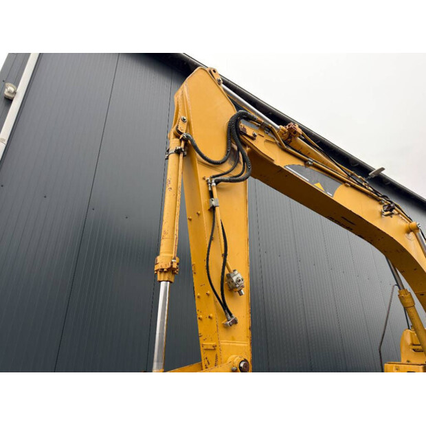 2004 Caterpillar 318CL-45810670