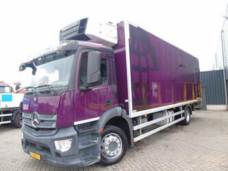 2013-mercedes-benz-antos-1428670-45810807