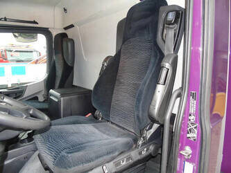 2013-mercedes-benz-antos-1428670-45810839