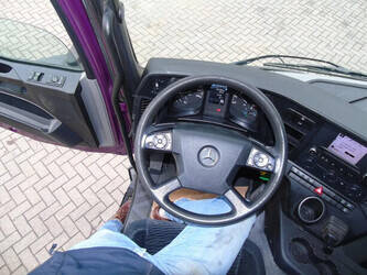 2013-mercedes-benz-antos-1428670-45810845