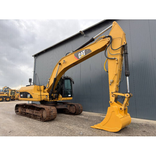 2008 Caterpillar 320DL-45810858